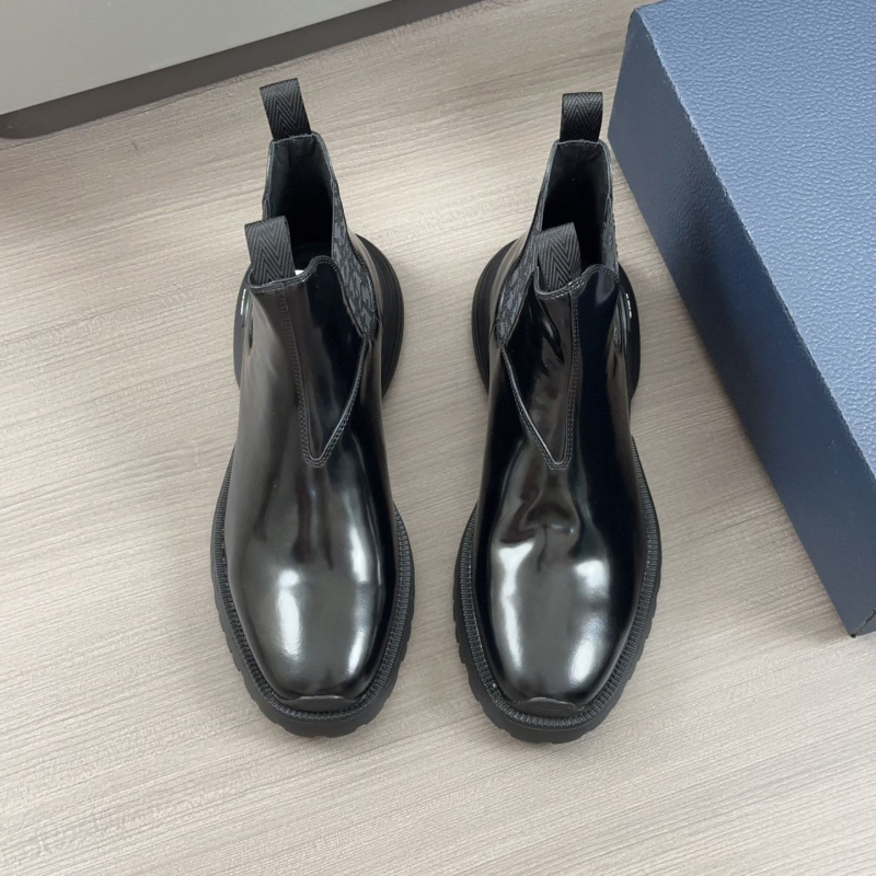 ch**an D*or boots